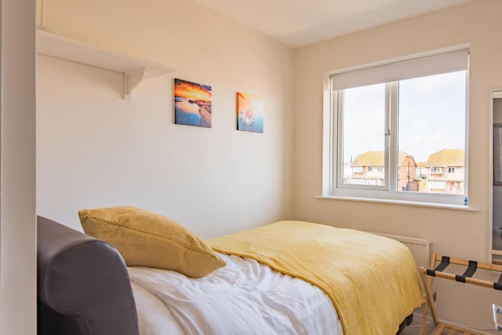 Links Bay - 100 Yards From And Golf Course * Deal